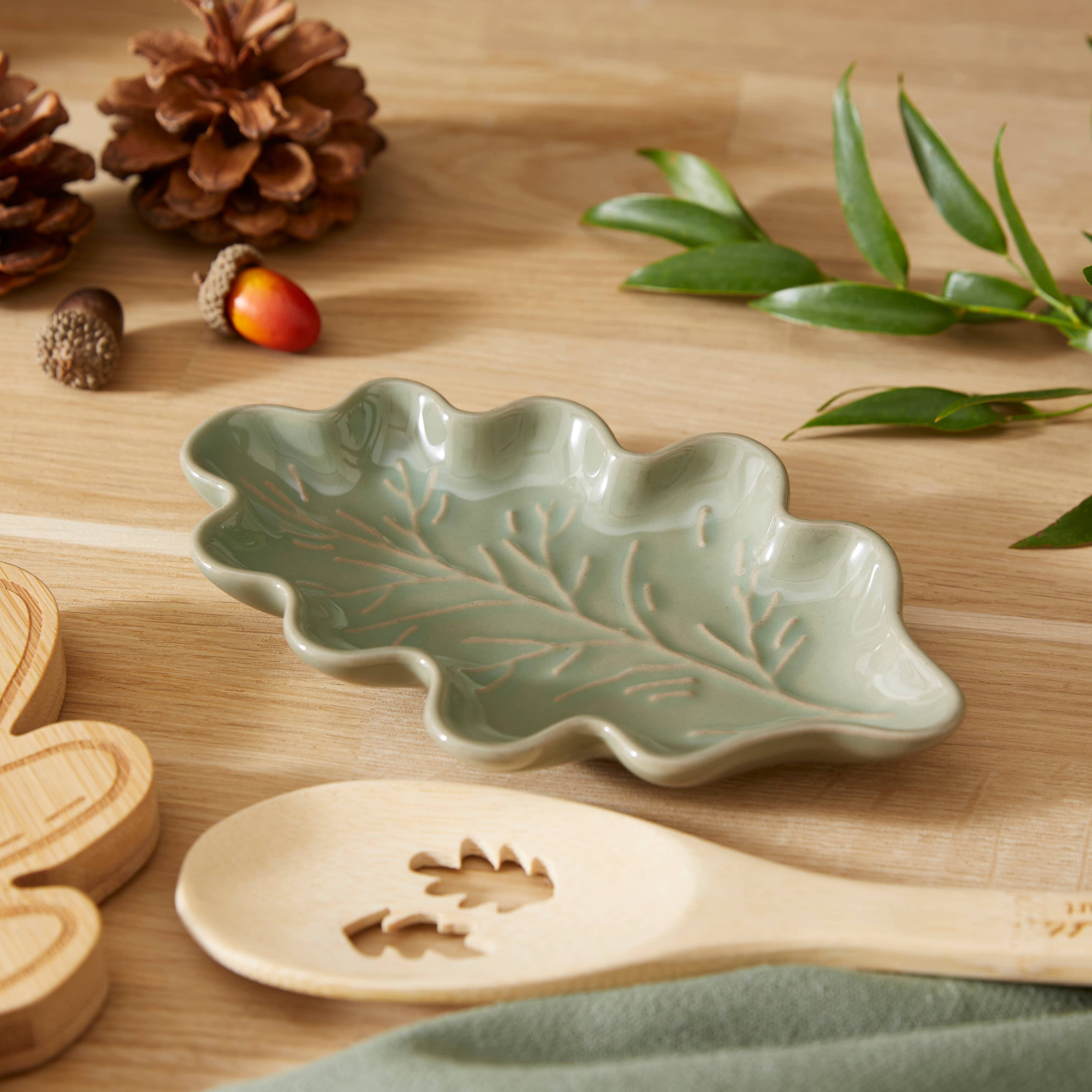 Green Leaf Spoon Rest Forest Fable for wholesale on Faire3