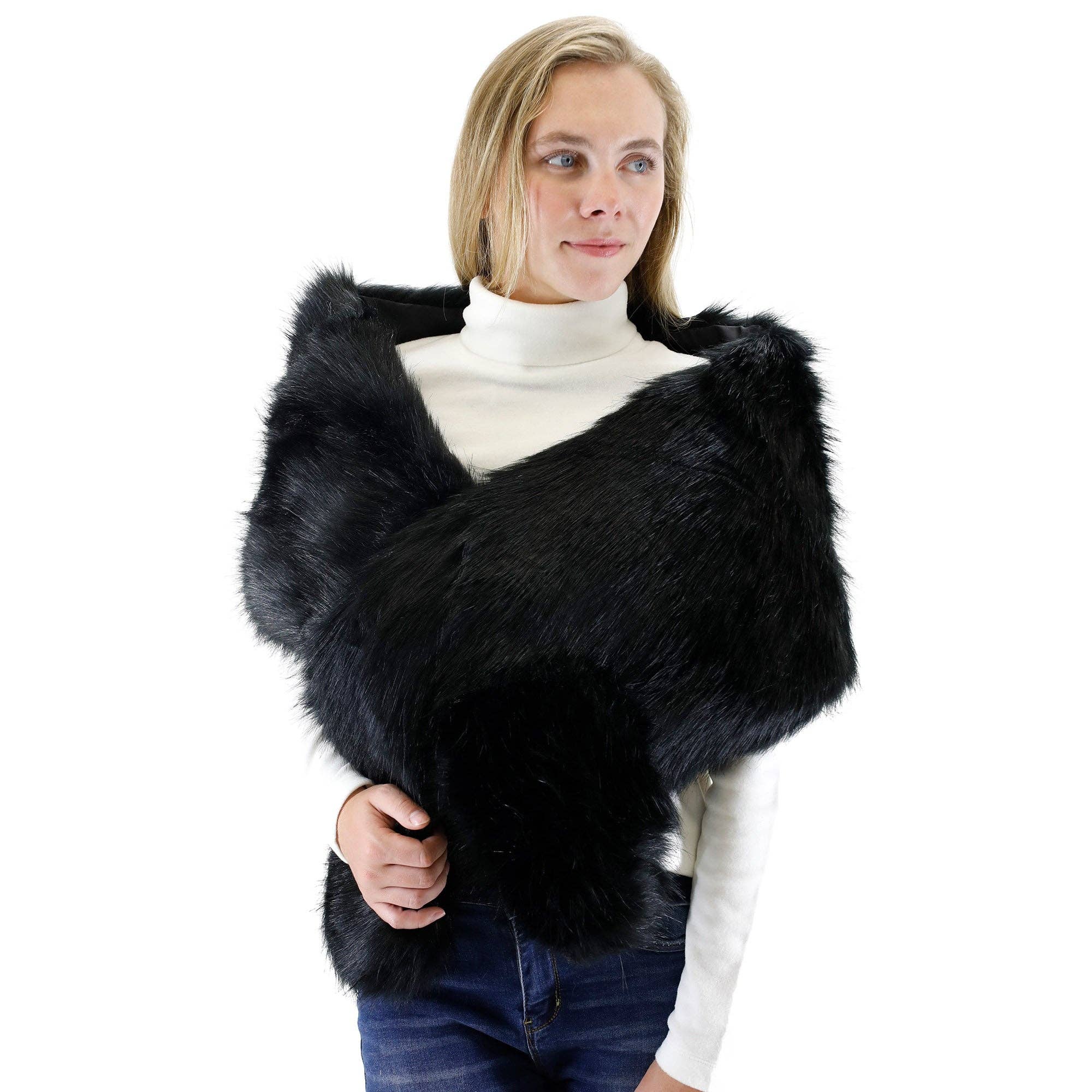 TAPA fashion - Wholesale Fur/Faux Fur Coat - Women's - Faux Fur Shawl Wide P373 (3PC)0