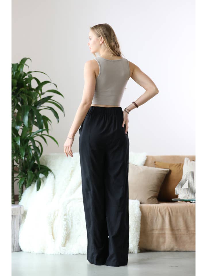 ASH MOCHA .SI-22923 Square Neck Cropped Tank Top for wholesale on Faire
