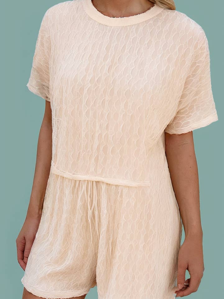 Ensemble haut texturé à manches courtes et short à cordon pour la vente par LA Society