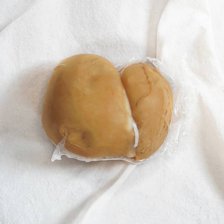 OLIO DI SERRA - Wholesale Cheese - Smoked cow's camorza from Puglia (450 g)1