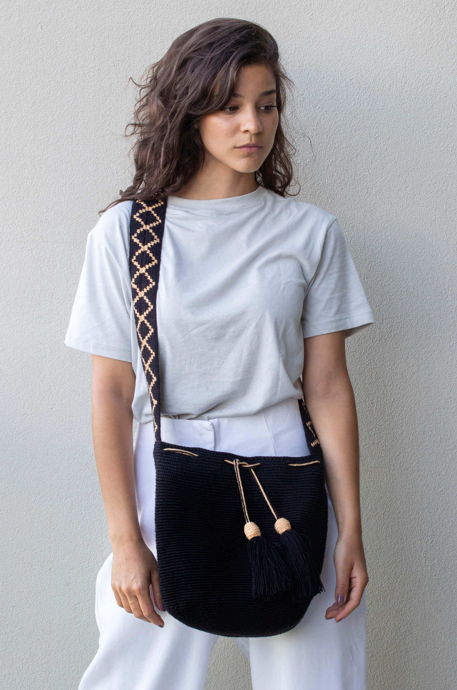 One Thread Collective – wholesale Crossbody bag – Women's – Noche1