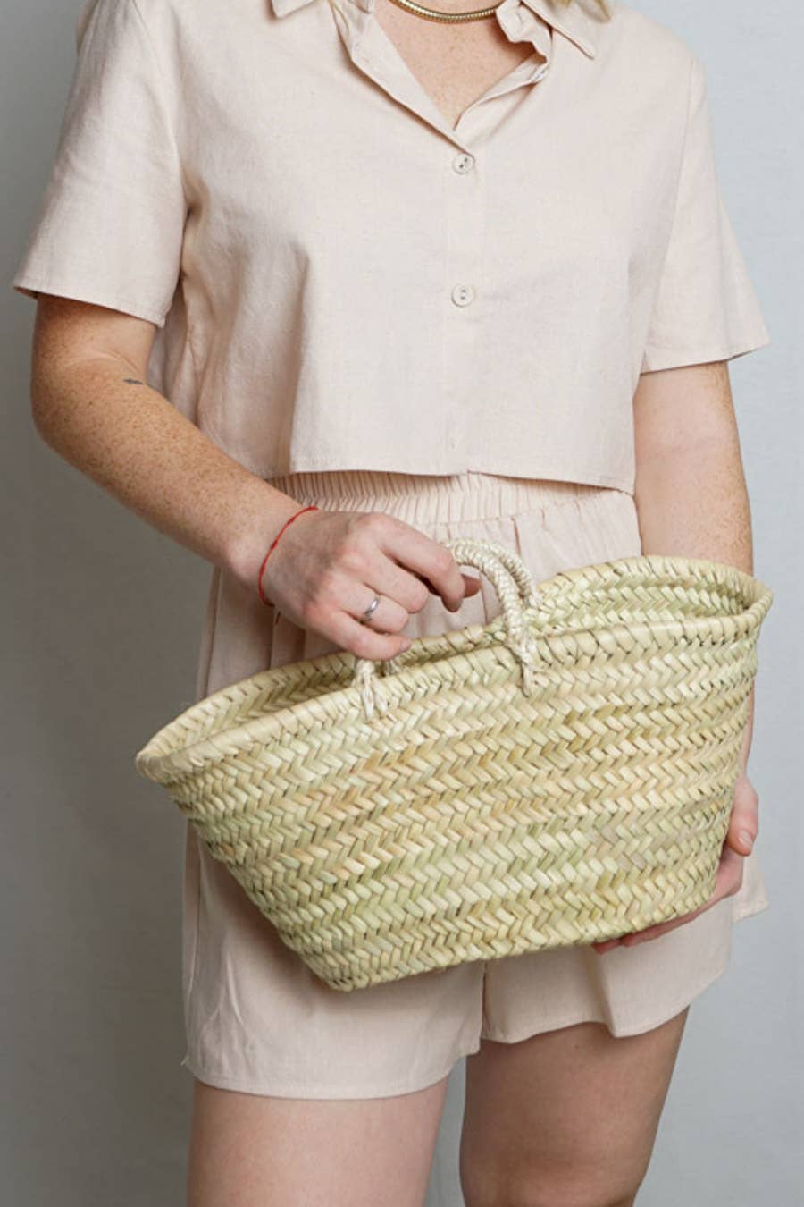 High crafty - Wholesale Basket - Handcrafted Short Handle Palm Basket – Elegant Christmas Bas11