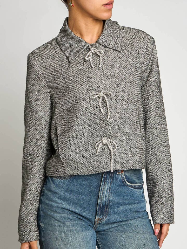 JAS MET GESPETTERDE PAILLETTEN EN GLINSTERENDE LINTDETAILS voor wholesale door Sans Souci