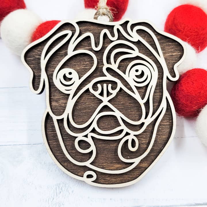 Ornamento in legno Pug Line Art per la vendita all'ingrosso da parte di The Purple Chickadee