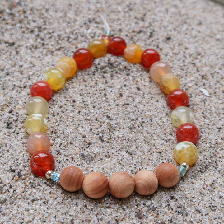 Bracelet en agate de feu des Dix Mille-Îles pour la vente par Essenshell
