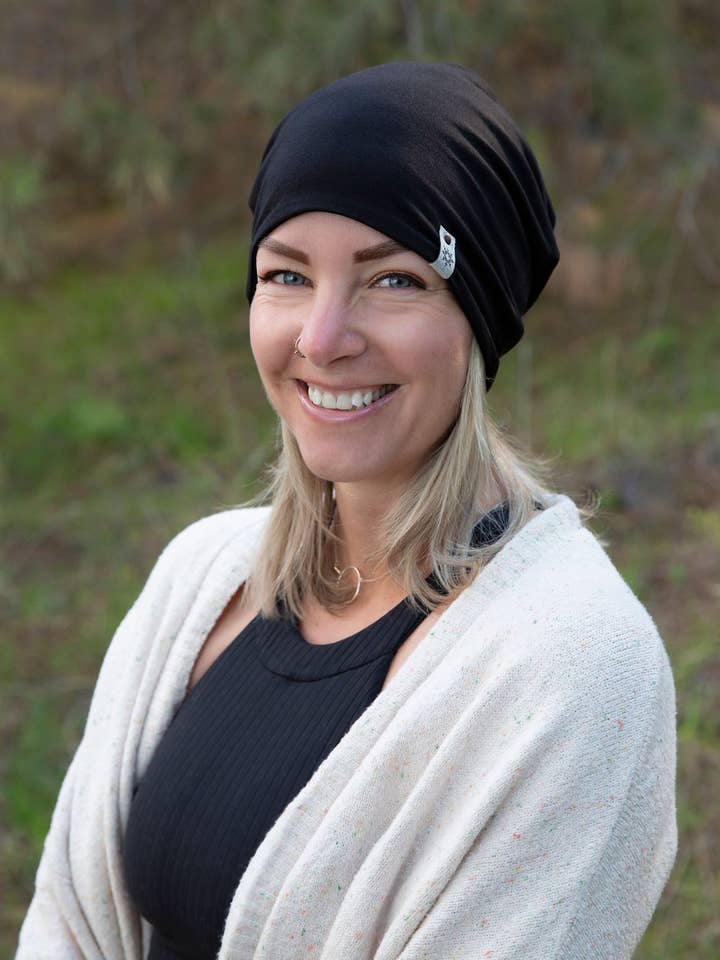 Bonnet 5 en 1 Monashee Twist pour la vente par Canadian Frost