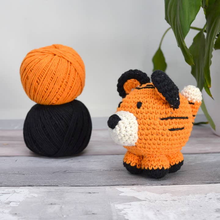 Knitty Critters - Cubi - Aloysius Tiger per la vendita all'ingrosso da parte di Creative World of Crafts