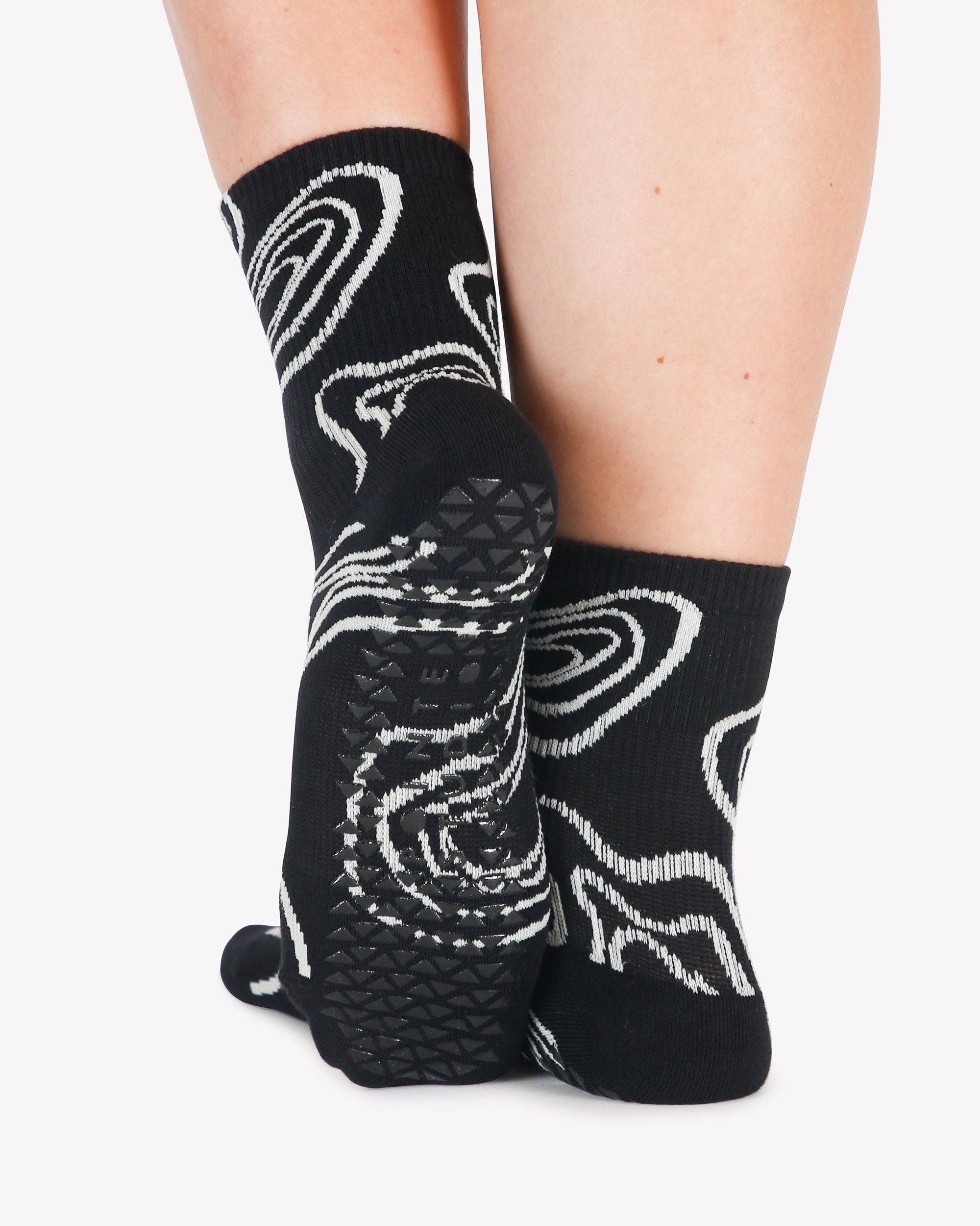 Pointe Studio - Vente Chaussettes – femme - Chaussettes Topo grip à la cheville pour femmes – Mélange de coton antidérapant pour Pilates et barre1