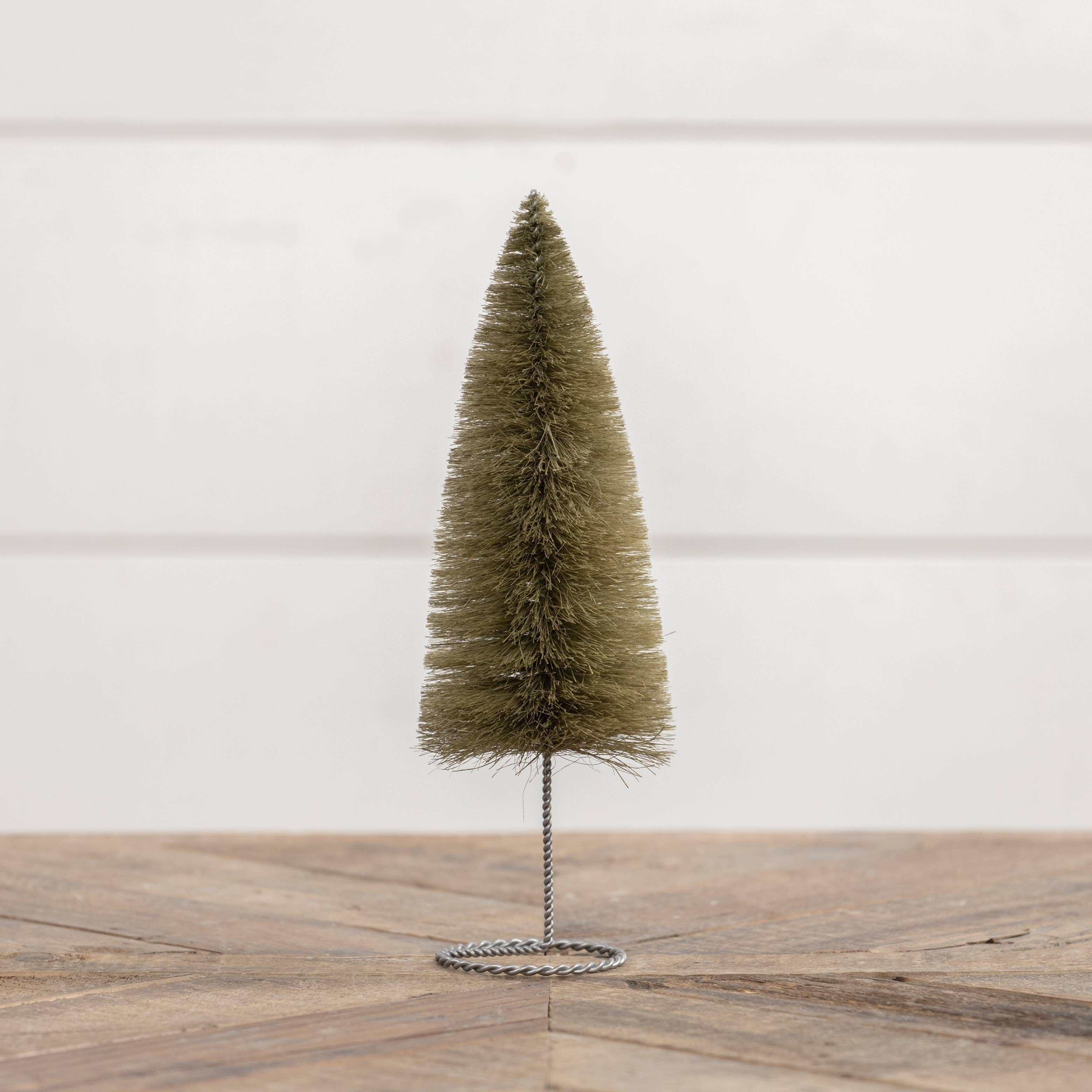 Ragon House – Großhandel Tischdeko – 10" GRÜNER FLASCHENBÜRSTENBAUM MIT DRAHTBASIS1