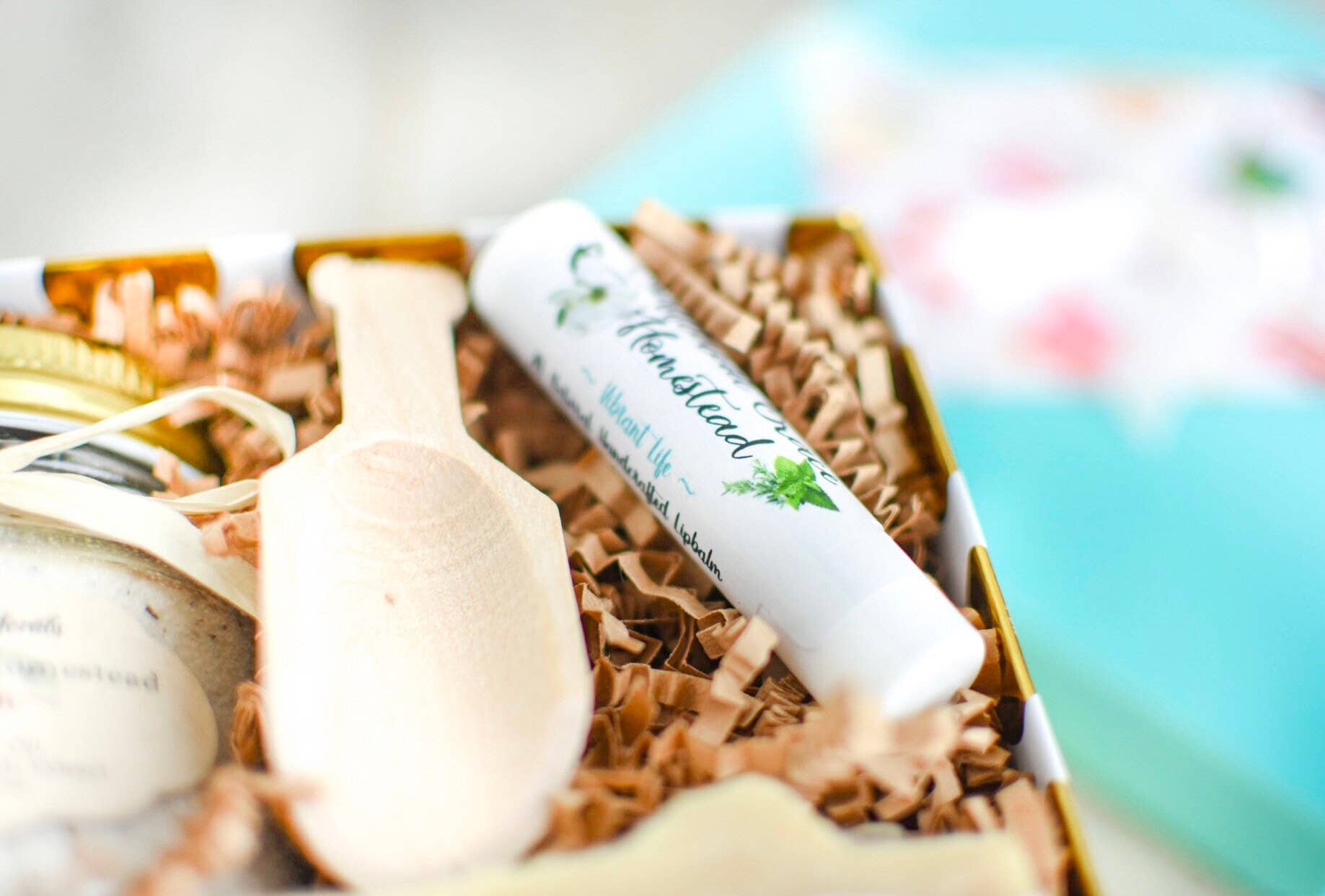 SGHomesteadCo. - Wholesale Bath & Body Set - Natural Skin Care Gift Set for Spring, Self Care Gift Idea2