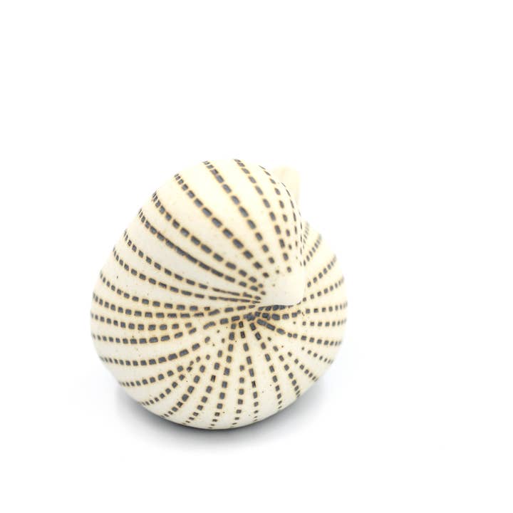 Art Floral Trading LLC - Wholesale Decorative Figurine - D301W23-MINI BIRD-Porcelain Ceramic Sculpture Ornament2