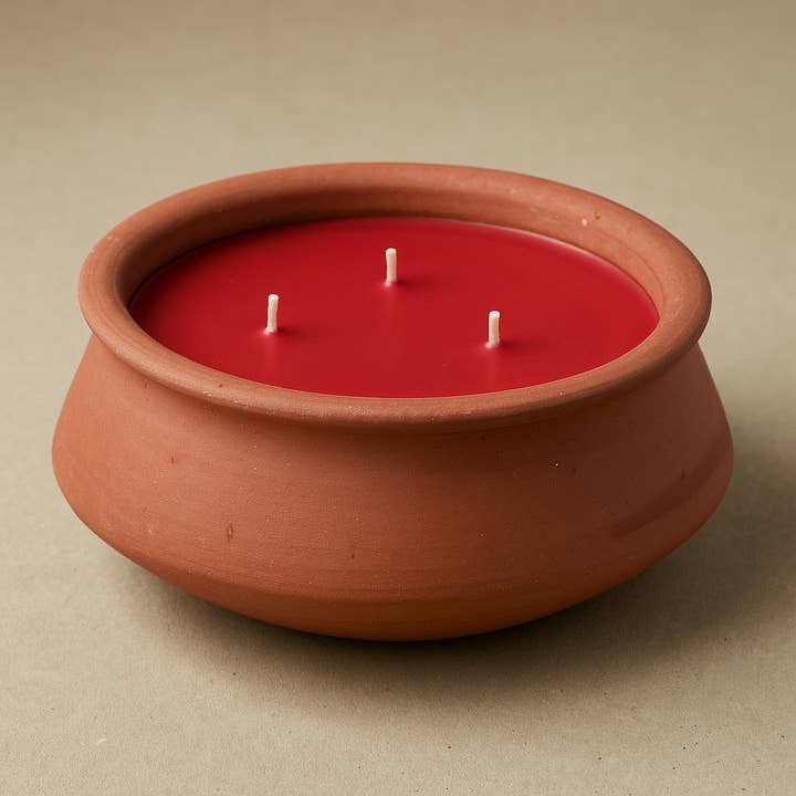 Vela grande de terracota con 3 mechas | Aroma a rosa – Baji para venta al por mayor de Dalit Goods Co