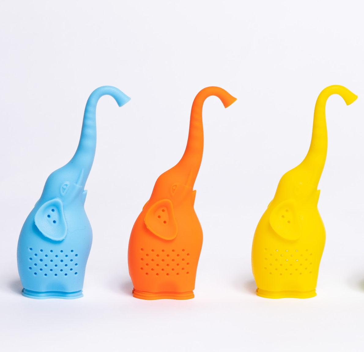 Magnifique Hearts - Wholesale Tea Strainer/Infuser - Elephant Silicone Tea Infuser, BPA-Free & Fun to Brew5