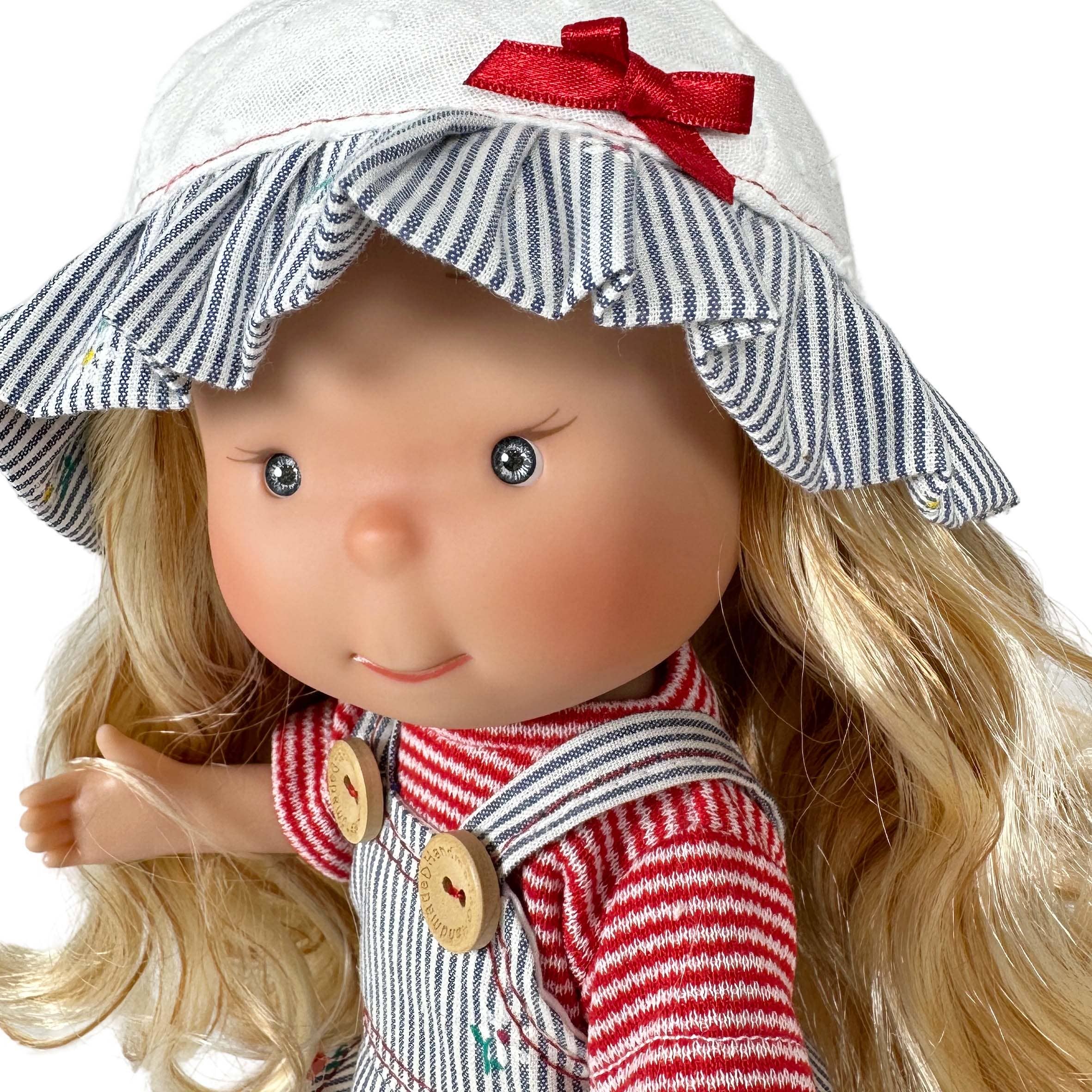 Nines Artesanals d'Onil Dolls - Vente Poupée – enfant - Poupée Pippa bleue marine1