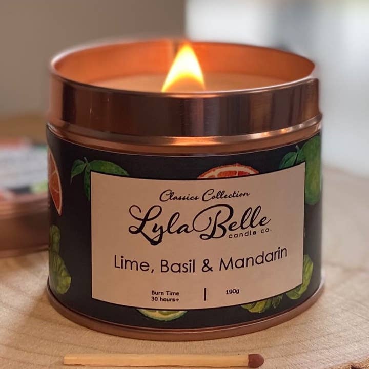 Vela en lata de lima, albahaca y mandarina para venta al por mayor de Lyla Belle Candle Co.