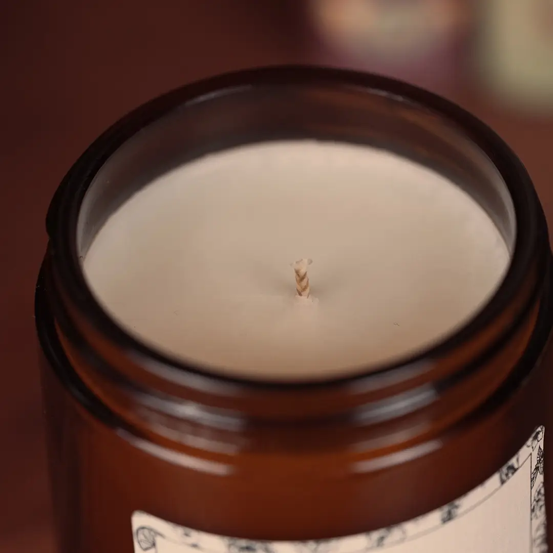 The Northern Wood Co - Wholesale Jar/Filled Candle - Cedarwood & Jasmine Jar Candle - Rapeseed & Coconut Wax1