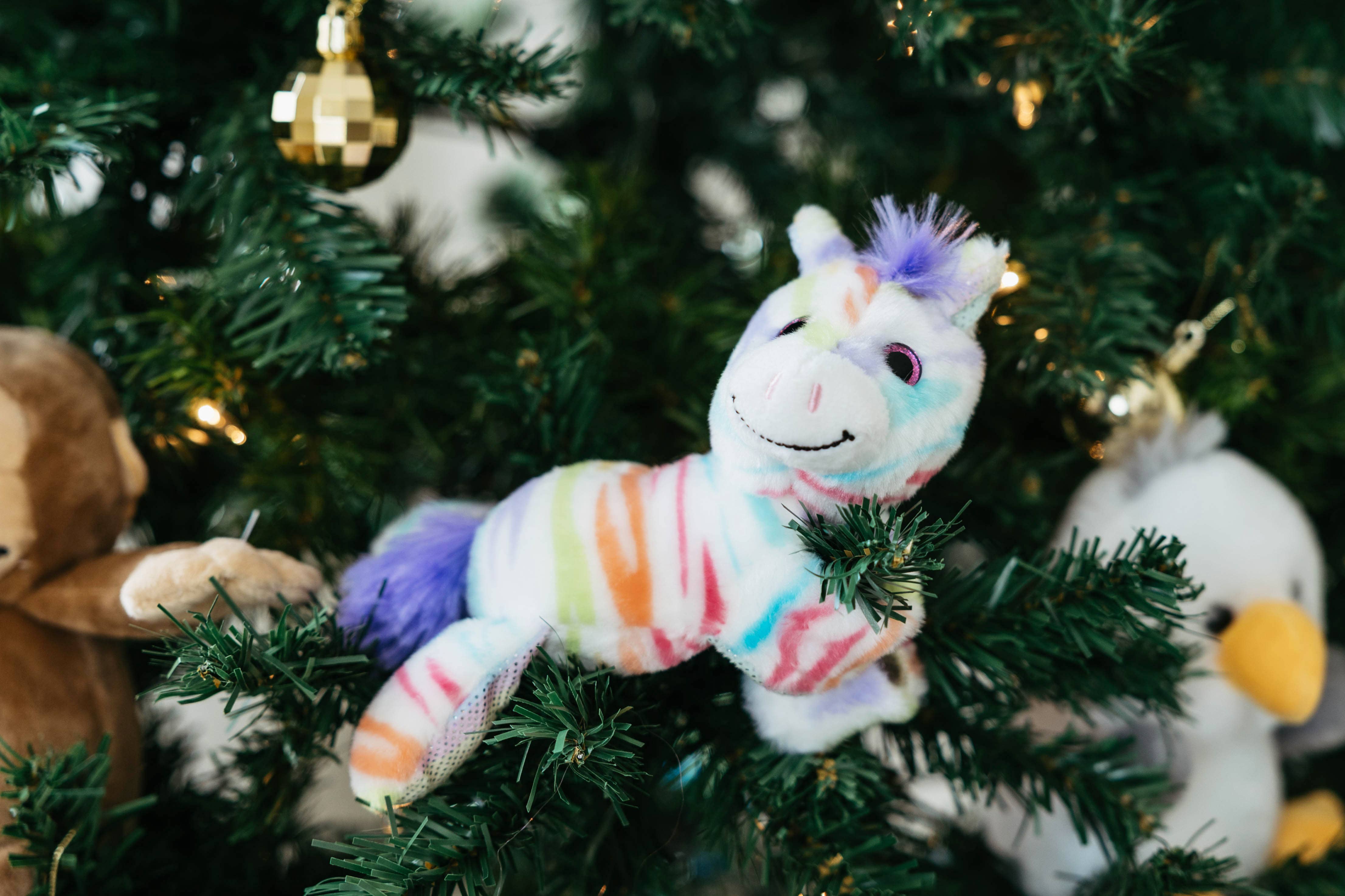 The Petting Zoo - Wholesale Stuffed/Plush Toy - Kids & Baby - Snap-A-Doodlez Zebra Rainbow Plush Slap Bracelet2