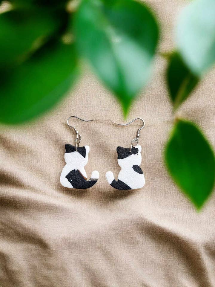 Black cat earrings for wholesale by AviayaDesign