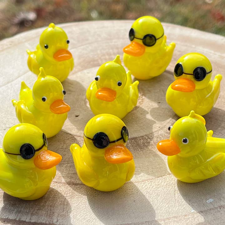 SHOPGIVECOURAGE - Wholesale Decorative Figurine - Glass Duck Miniature Decorative Figurine Sitter Collectible0