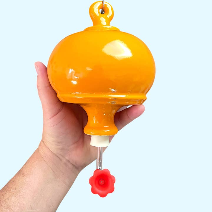 Keramische Kolibrie Voeder — Mandarijn voor wholesale door Mudpuppy Ceramic Studio