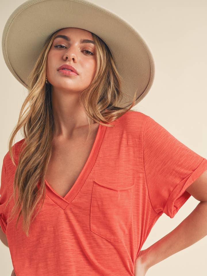 AEMI + CO - Wholesale T-Shirt - Women's - 8286DK Zoie V-Neck Short Sleeve Top 5