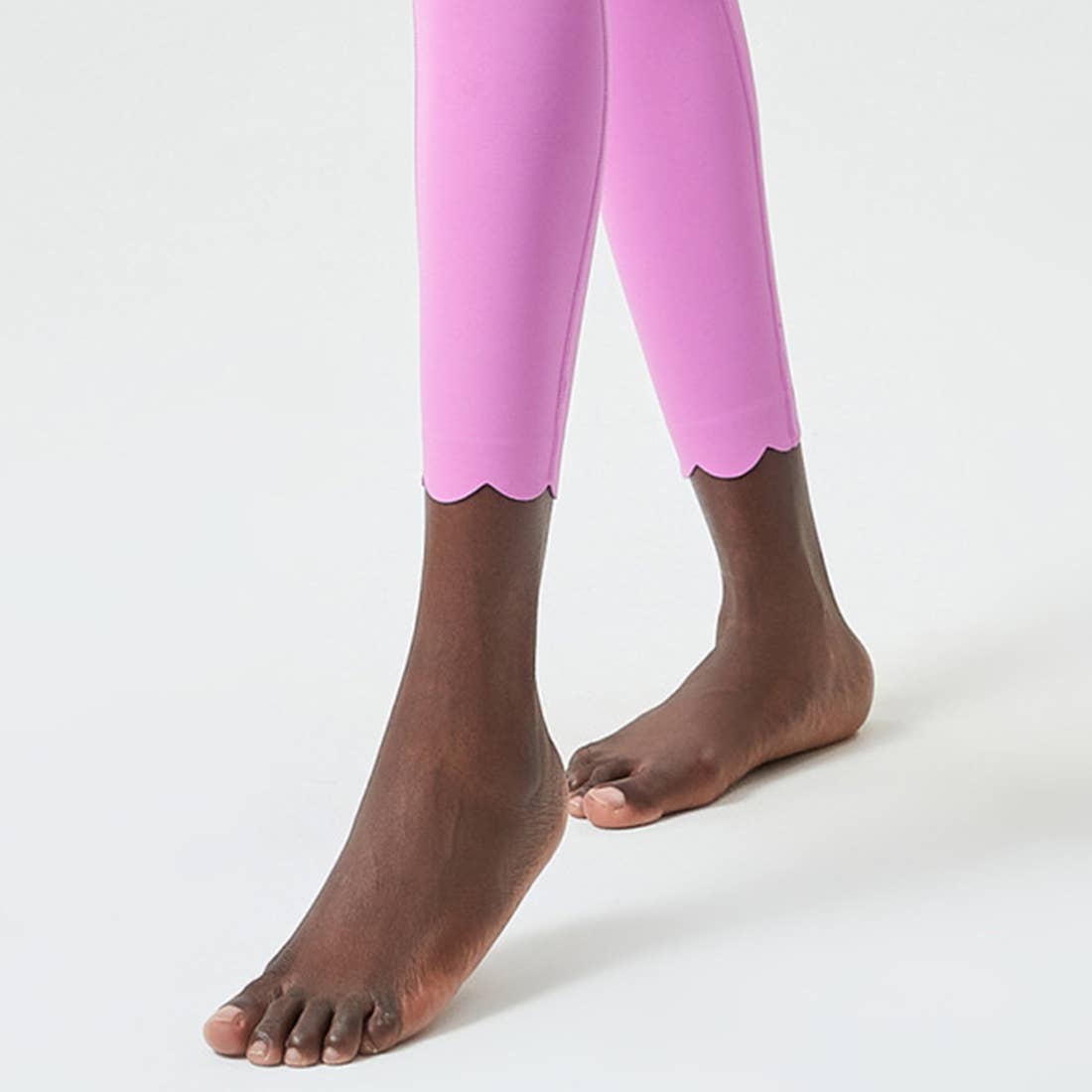 Sodalemon – wholesale Activewear set – Women′s – Women Seamless Yoga Set - Removable Cup Bra&Contoured Tights25