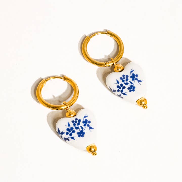 Blue Yun 18K Gold Non-Tarnish Ceramic Floral Heart Earring for wholesale on Faire