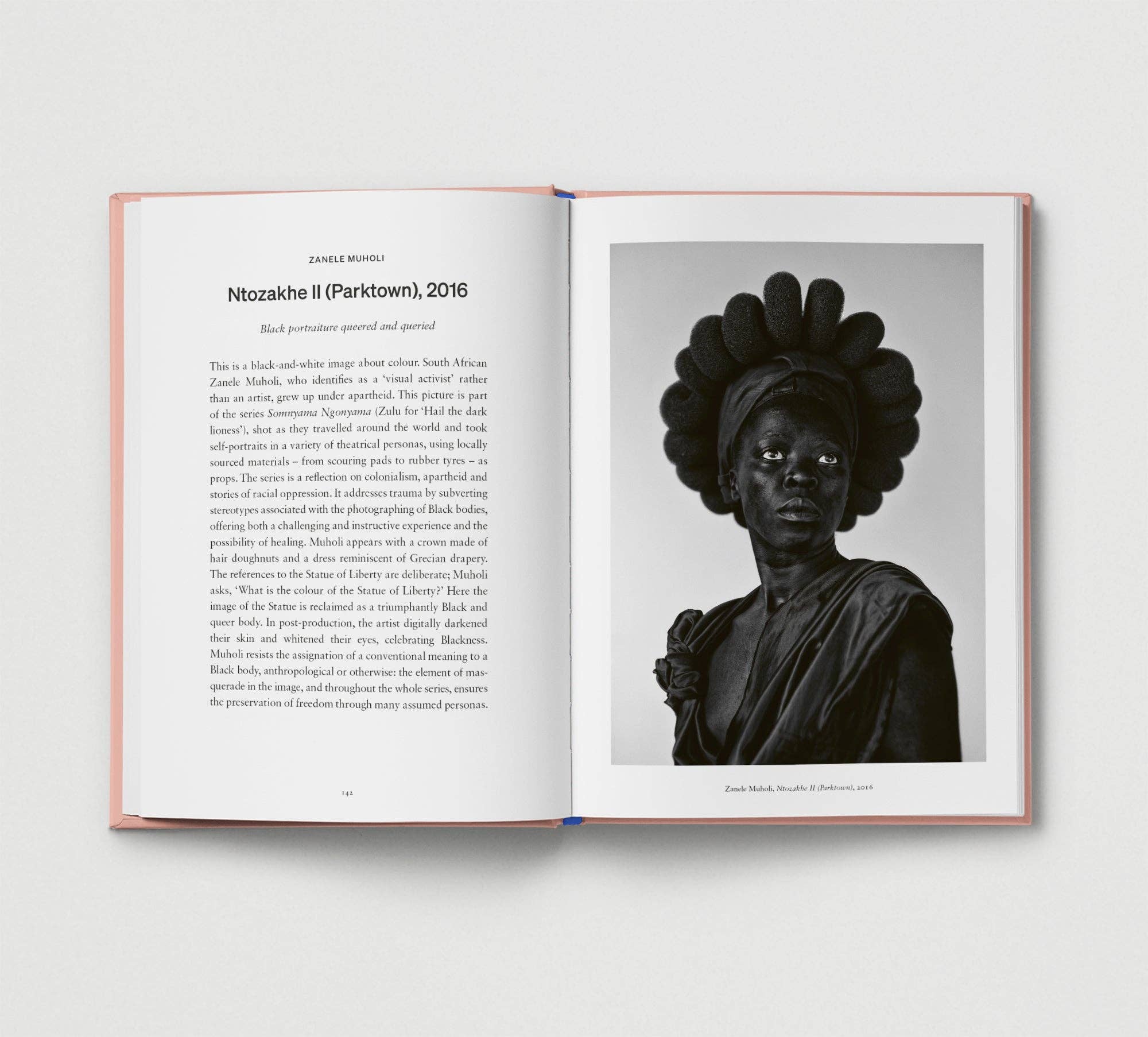 Hoxton Mini Press - Wholesale Arts & Entertainment - An Opinionated Guide to Photography6