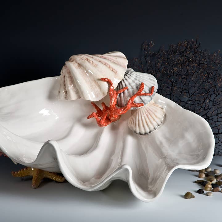 TRIDACNA WITH SHELLS for wholesale by I Borbone Arte di Capodimonte srl