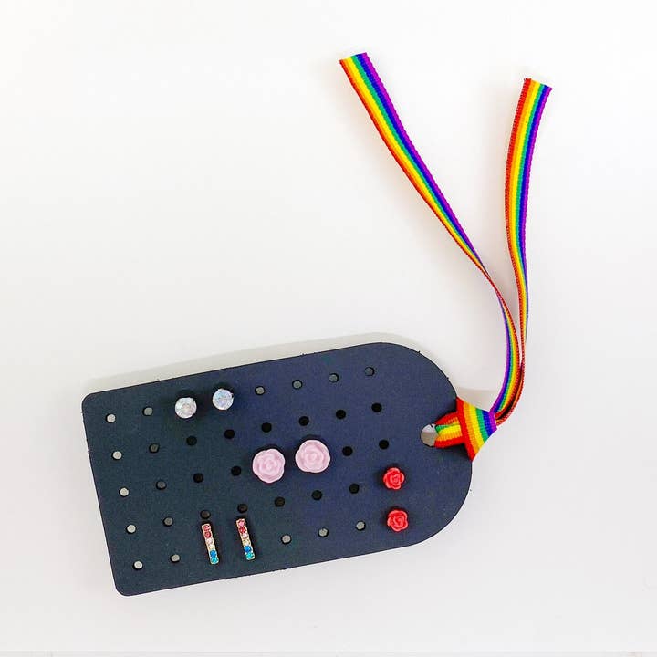 Pride Regenbogen-Ohrringhalter aus Leder für den Großhandel von Shop Intaglio