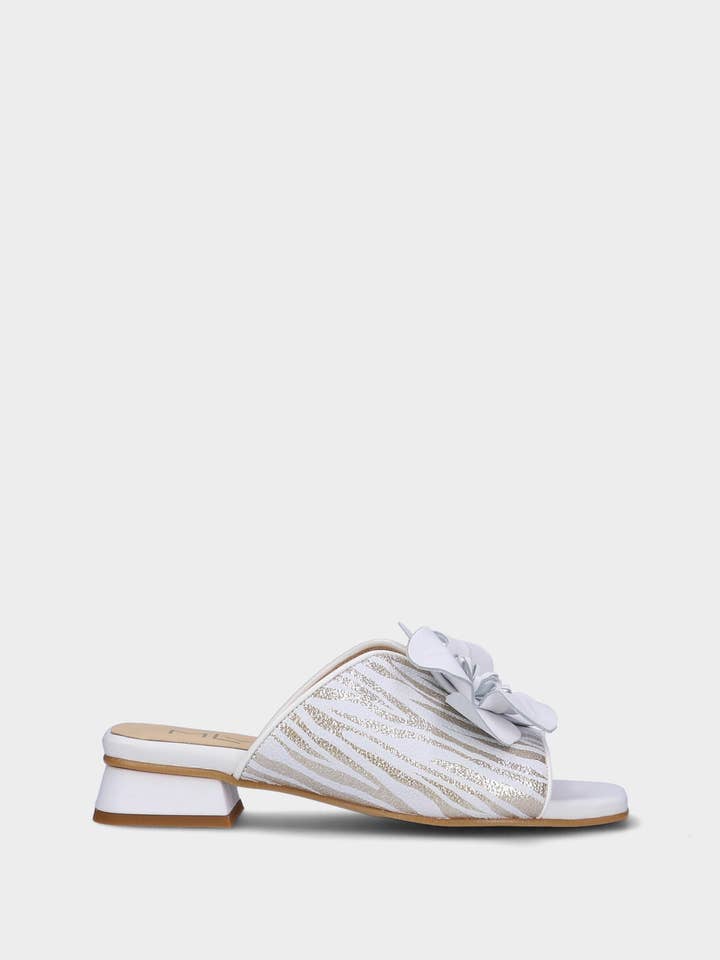 Chinelo Weiß Flach Carol 85 für den Großhandel von MLV Portuguese Shoes