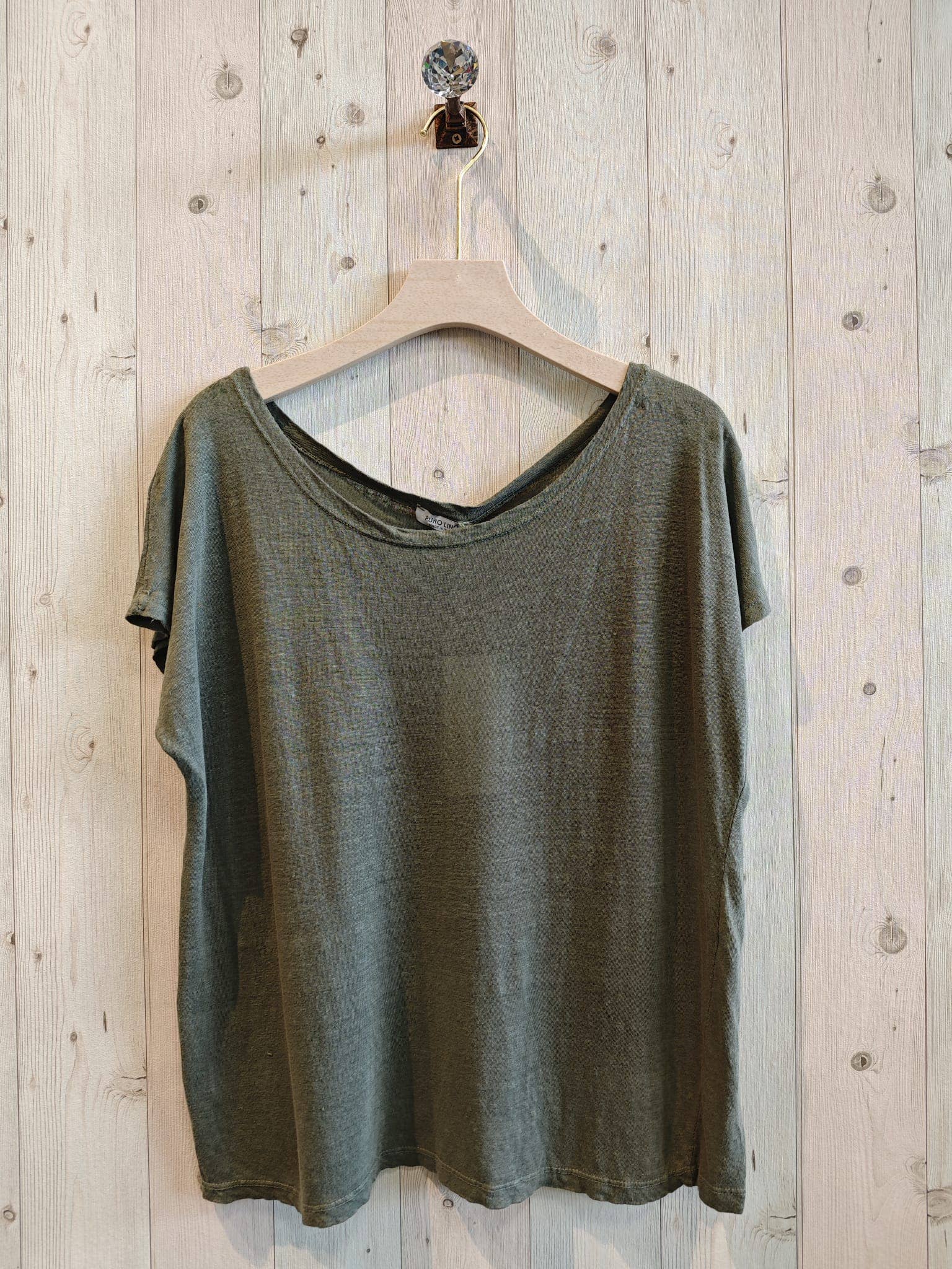 Linen & More - Wholesale T-Shirt - Women's - REF 2296 BASIC U-NECK T-SHIRT 100% LINEN0