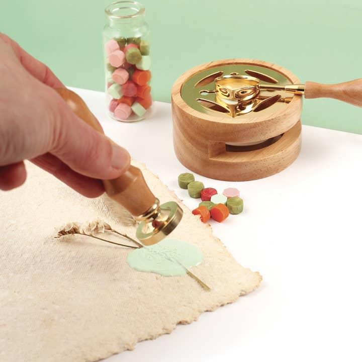 Graine Créative – wholesale Återförsäljarskyltning – Kit för blomformad sigill och förseglingsvax6