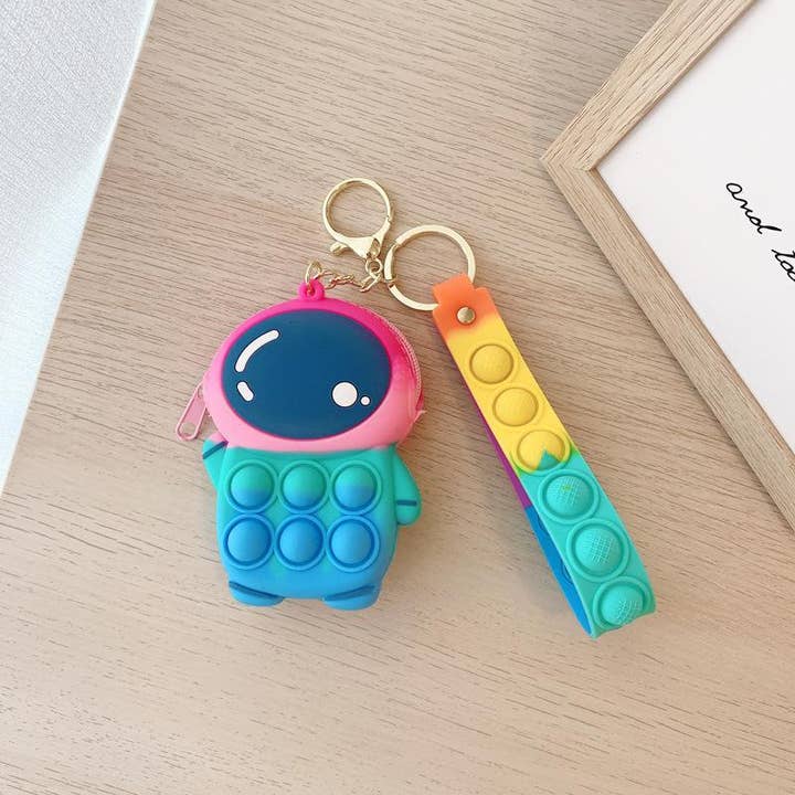 KiddieKickz - Wholesale Keychain - Kids - Small Keychain Coin Purse Spaceman Bear Fingertip Toy3