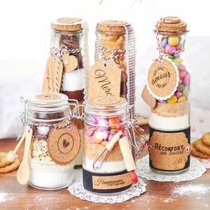 Purchase Wholesale glass candy jars. Free Returns & Net 60 Terms on Faire
