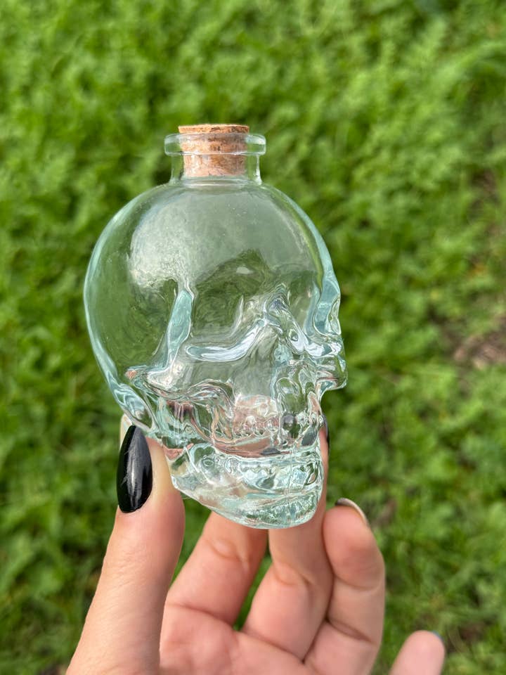 Thick Glass Cork Skull Bottle For Beads, Herbs Crafts for wholesale by Allies Crystals