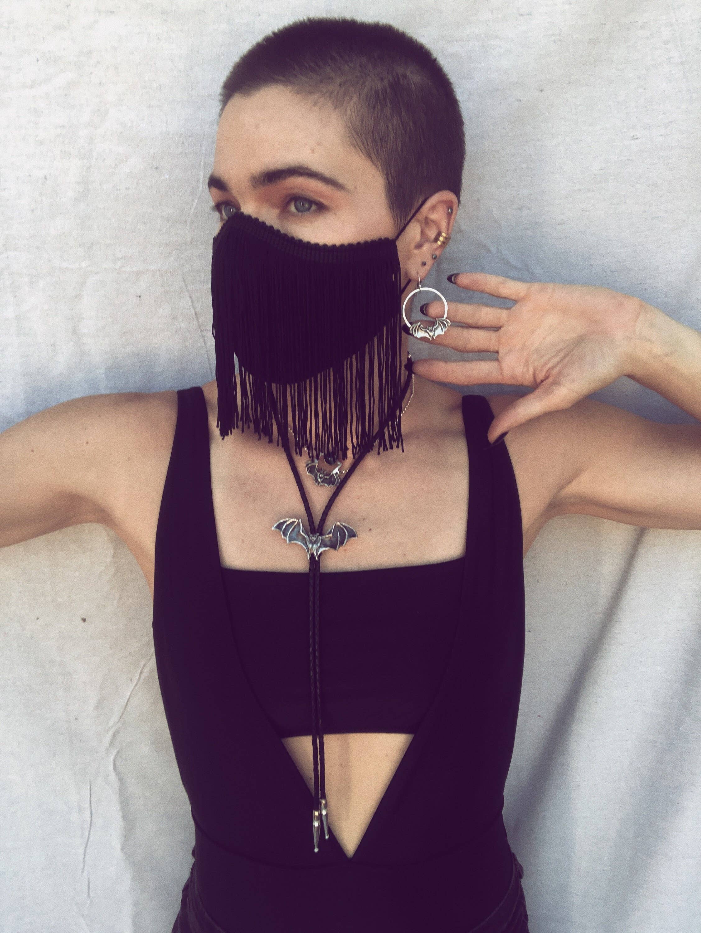 HELIOTROPE – wholesale Slipsar – Herr – Bat Bolo Tie - Blek fladdermus7