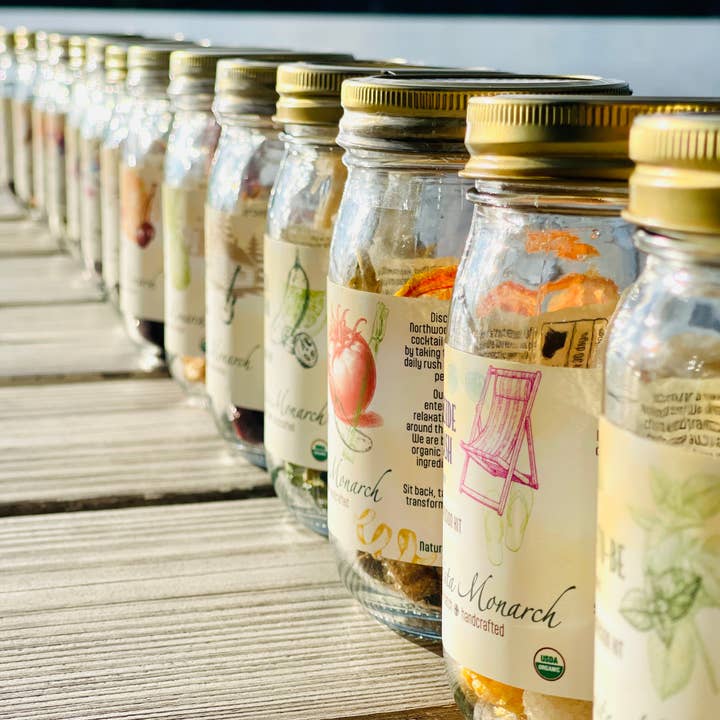 Naturista Monarch - Vendita all'ingrosso Kit per bevande fai da te - Cabin Relaxer - Kit da cocktail - Ingredienti biologici e locali1