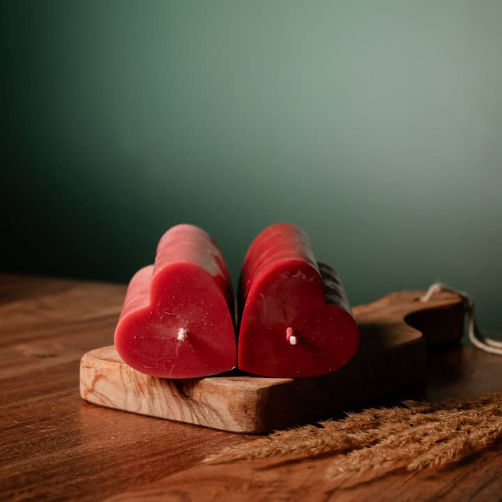 Allure CA - Wholesale Novelty Candle - 3D Heart-Shaped Pillar Candle – Perfect Valentine's Day Gift4