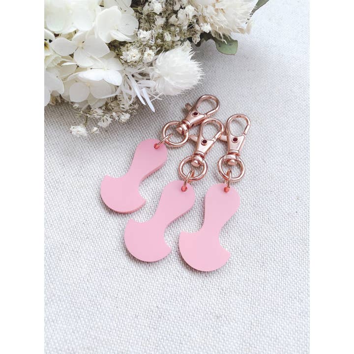 Chuckle & Wood - Wholesale Keychain – Women's - Trolley Tokens - Solid Colour15