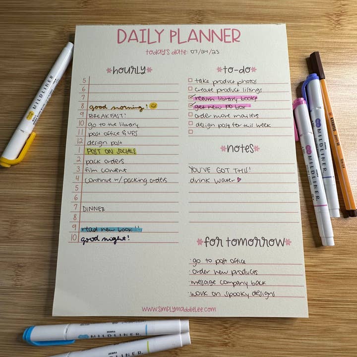 Simply Maddie Lee - Wholesale Planner - Daily Planner Notepad2