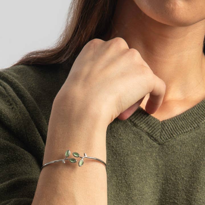 Wear The Peace - Wholesale Bangle Bracelet - Olive Branch Sterling Silver Bangle