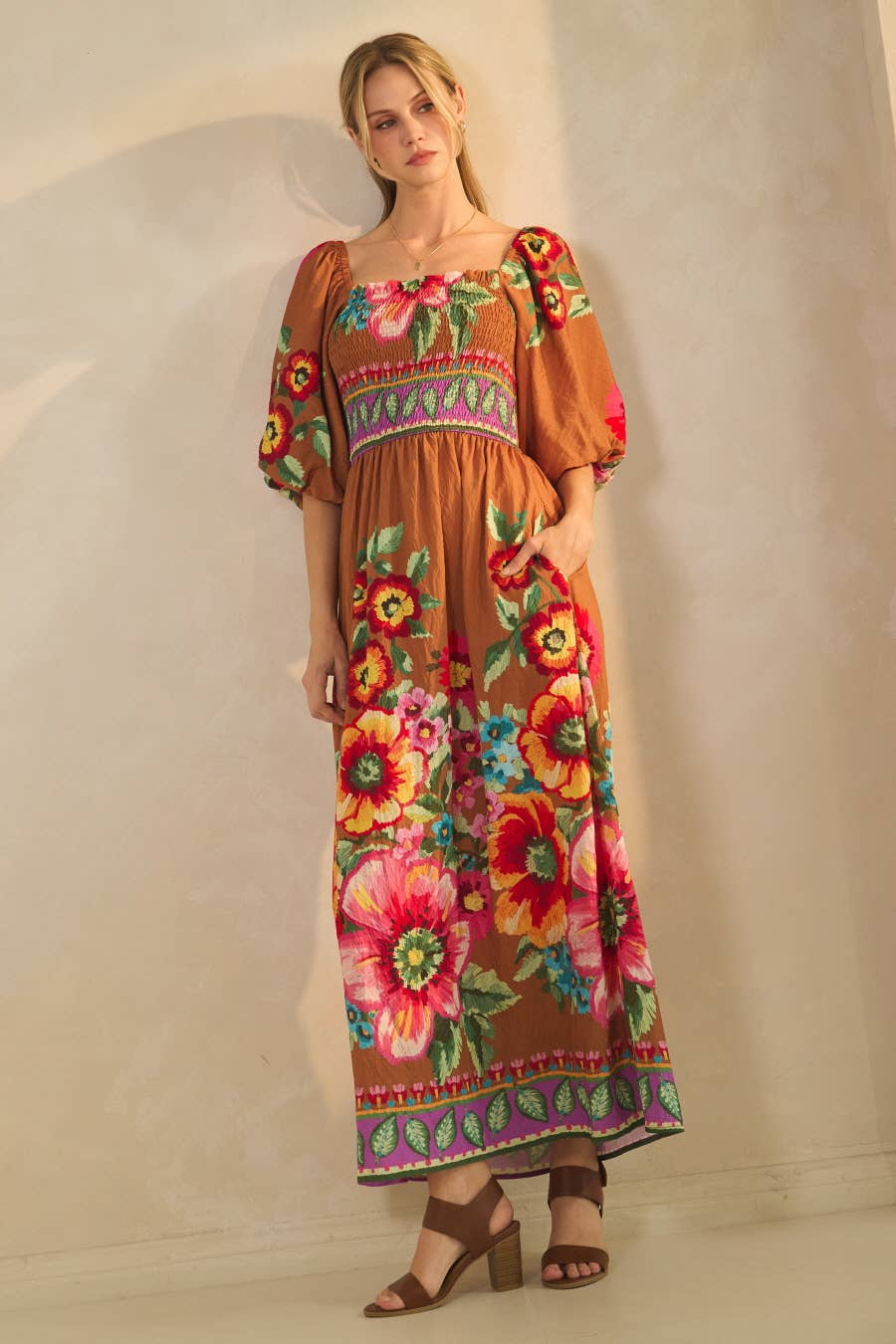 Oddi - Wholesale Jurk - Dames - Maxi-jurk met gigantische bloemenrandprint1