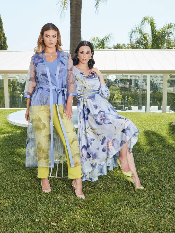 LONG DUSTER IN ORGANZA FLOWERS AND CADI' SATIN for wholesale by Oltretempo