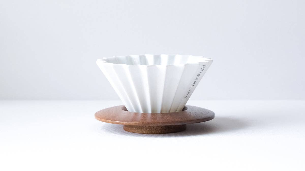 Slow Pour Supply - Wholesale Pour Over & Dripper - ORIGAMI Dripper - Small for 1-2 Cups Brew11