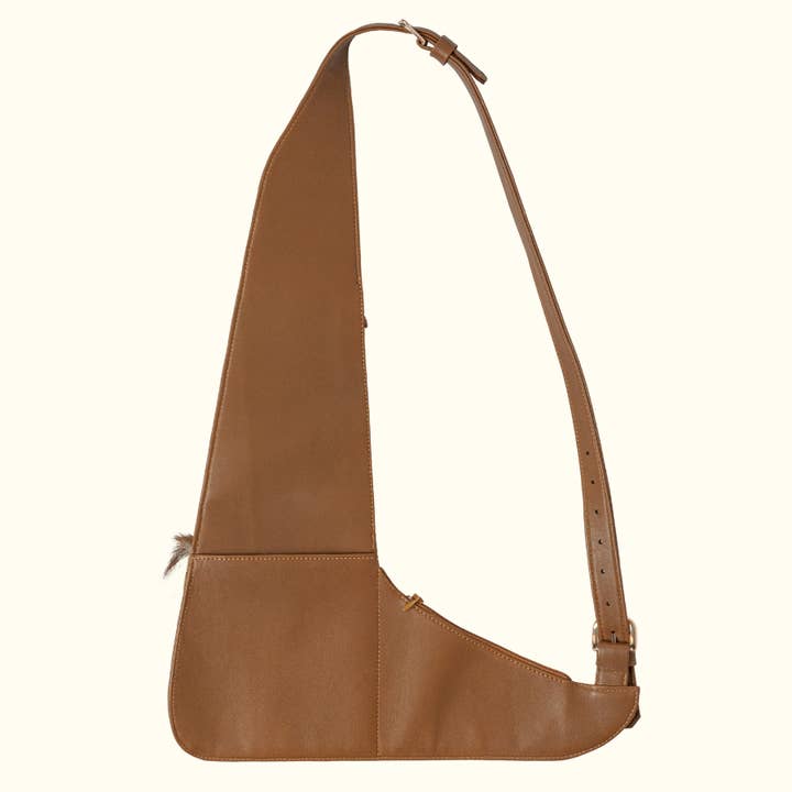 Le sac de voyage "L" en nappa noir avec poche zébrée pour la vente par Norton and Hodges