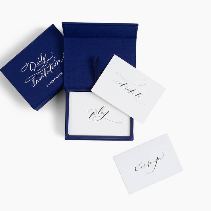 Paperfinger - Wholesale Decorative Tabletop Object - Daily Invitation1