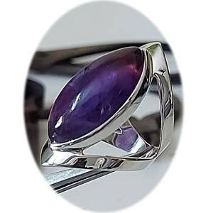 Crystal Earth Sterling – Großhandel Einzelstein-/Solitär-Ring – The Marquesa Open Band Anhänger, Sterlingsilber, Amethyst