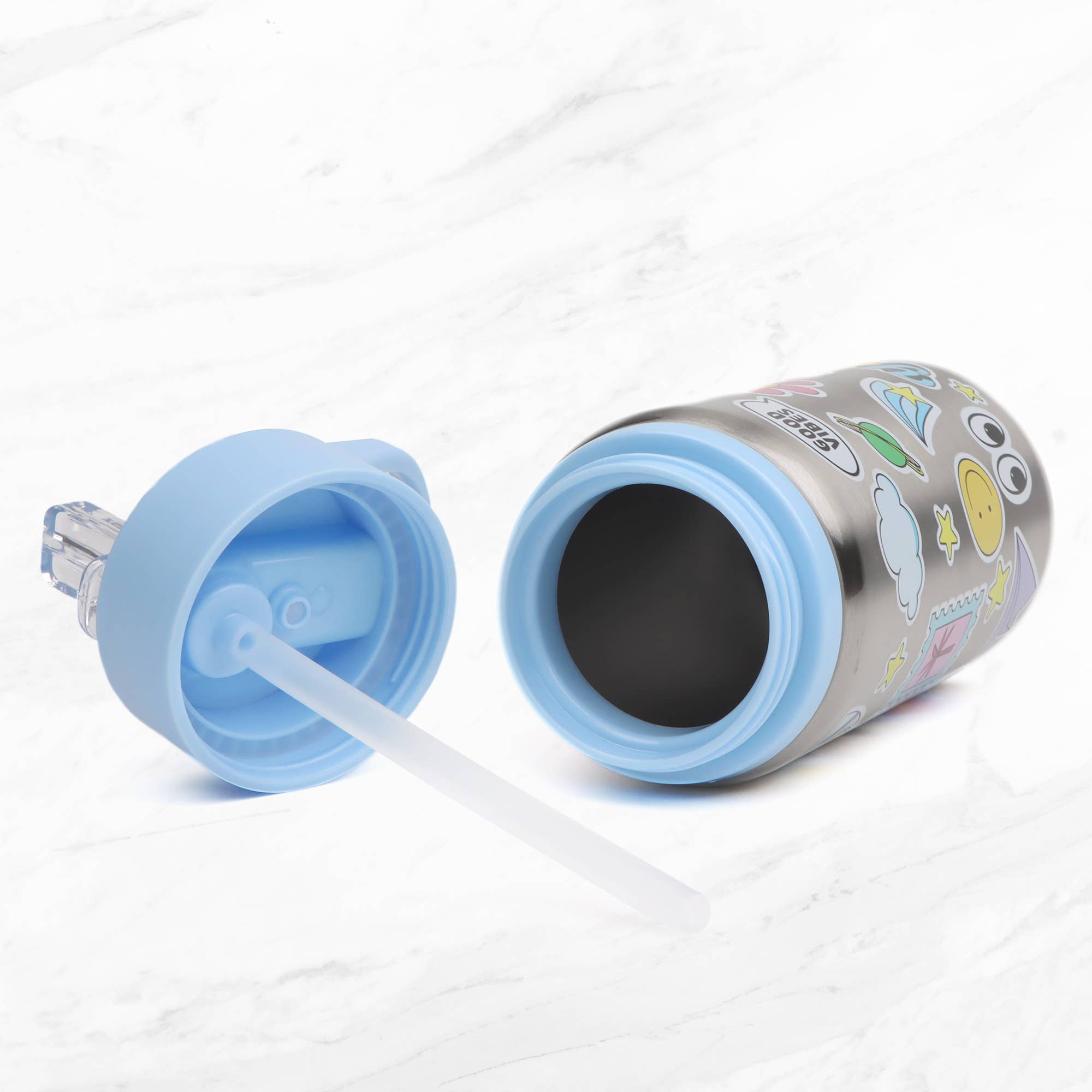 Myga – Großhandel Trinkflaschen – Kinder-Trinkflasche aus Metall mit Sticker-Design5